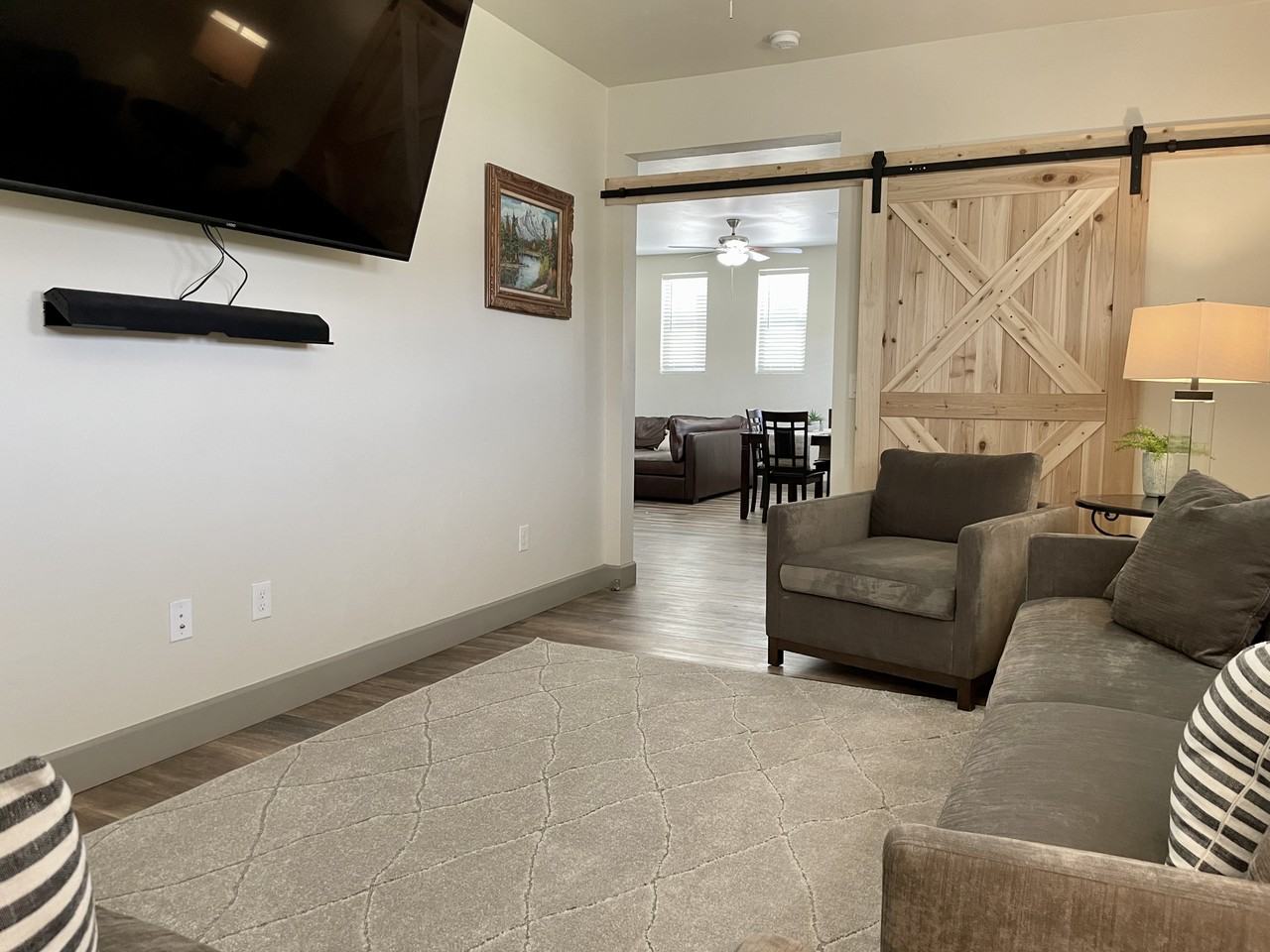 703 Santa Fe Trl E #NA - Photo 5 of 16