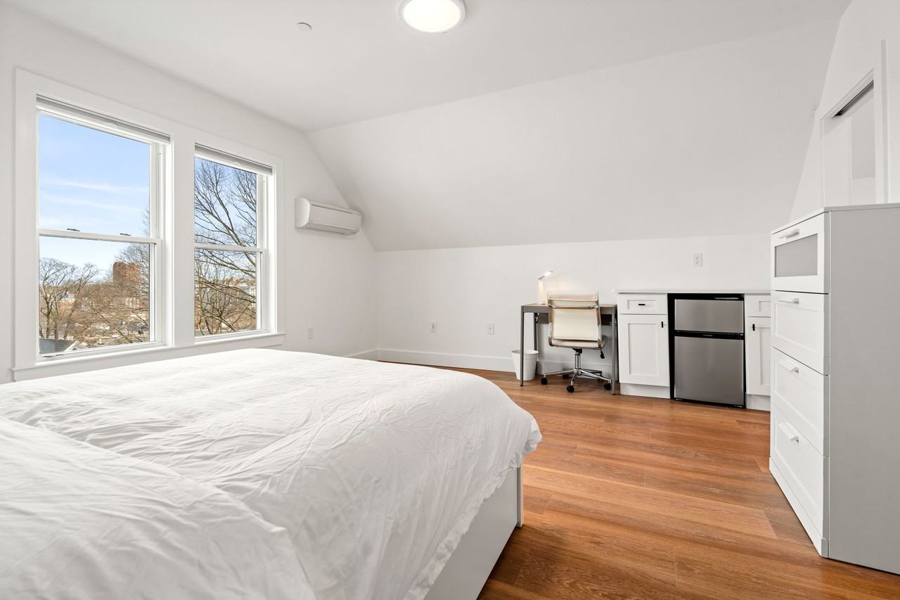 90 Forbes St #3 - Photo 2 of 18