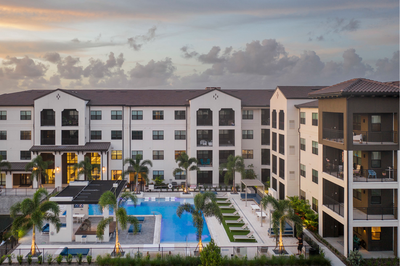 Aria Bradenton - Photo 6 of 50