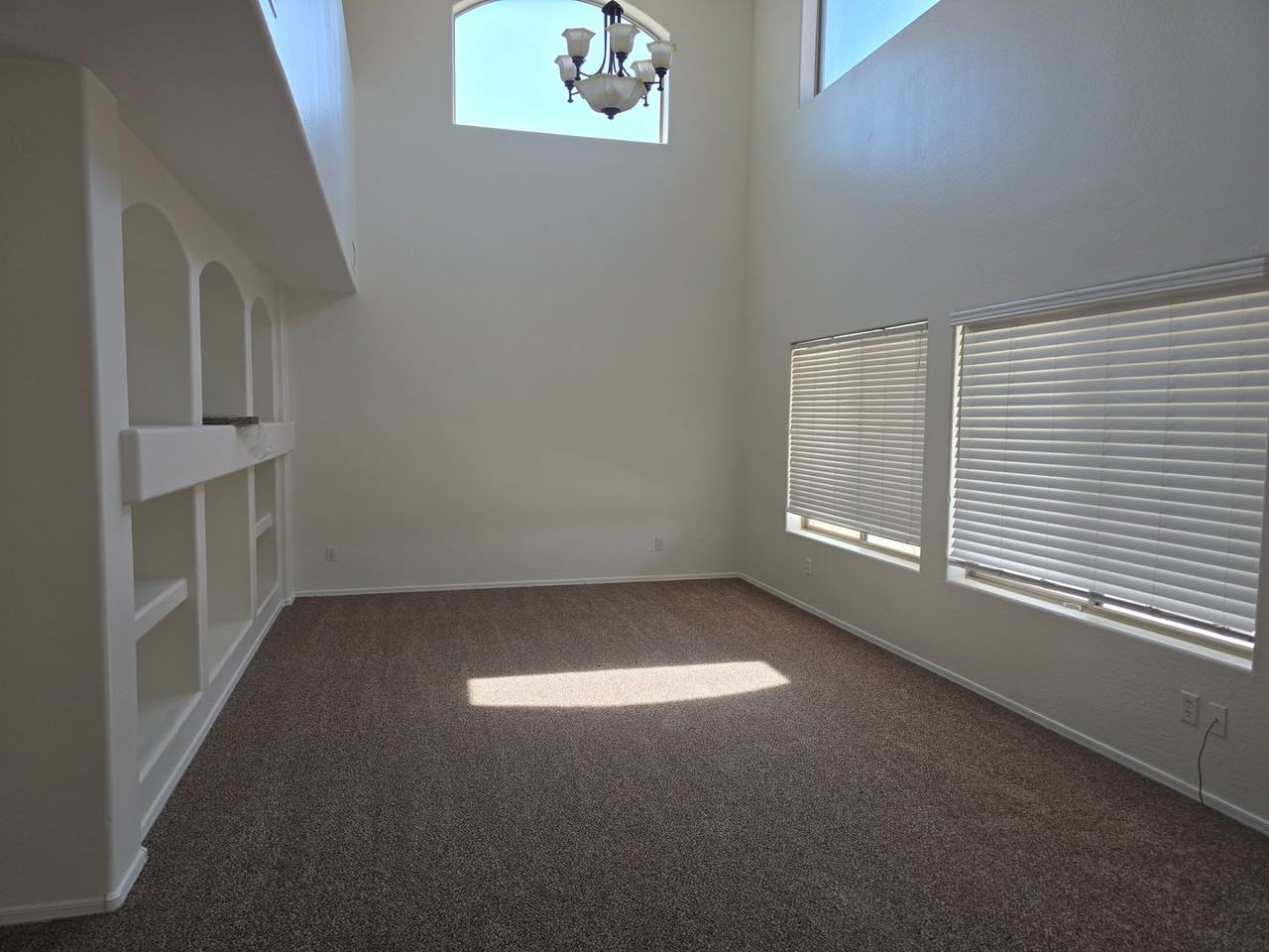 29136 North Red Finch Drive - Photo 2 of 12