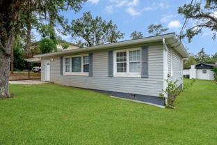 242 S Lipona Rd - Photo 1 of 1