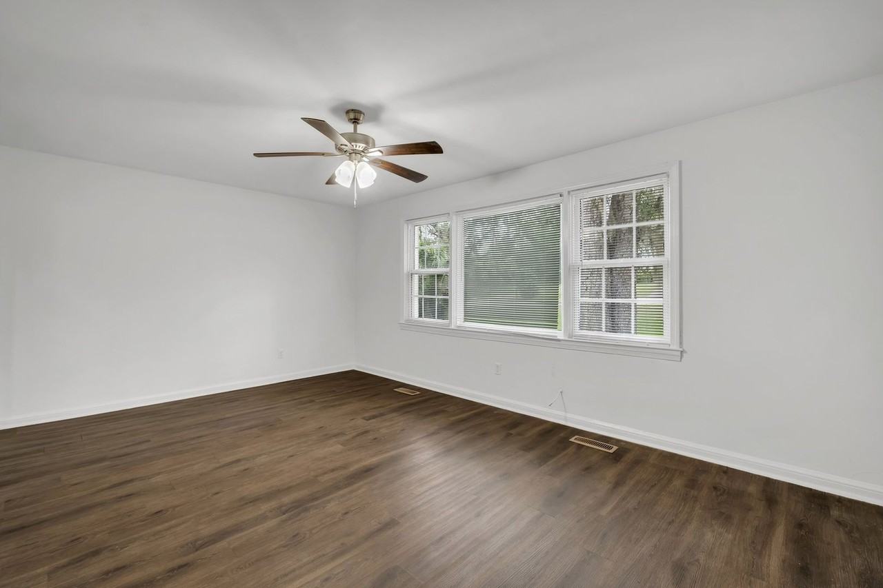 242 S Lipona Rd - Photo 6 of 24
