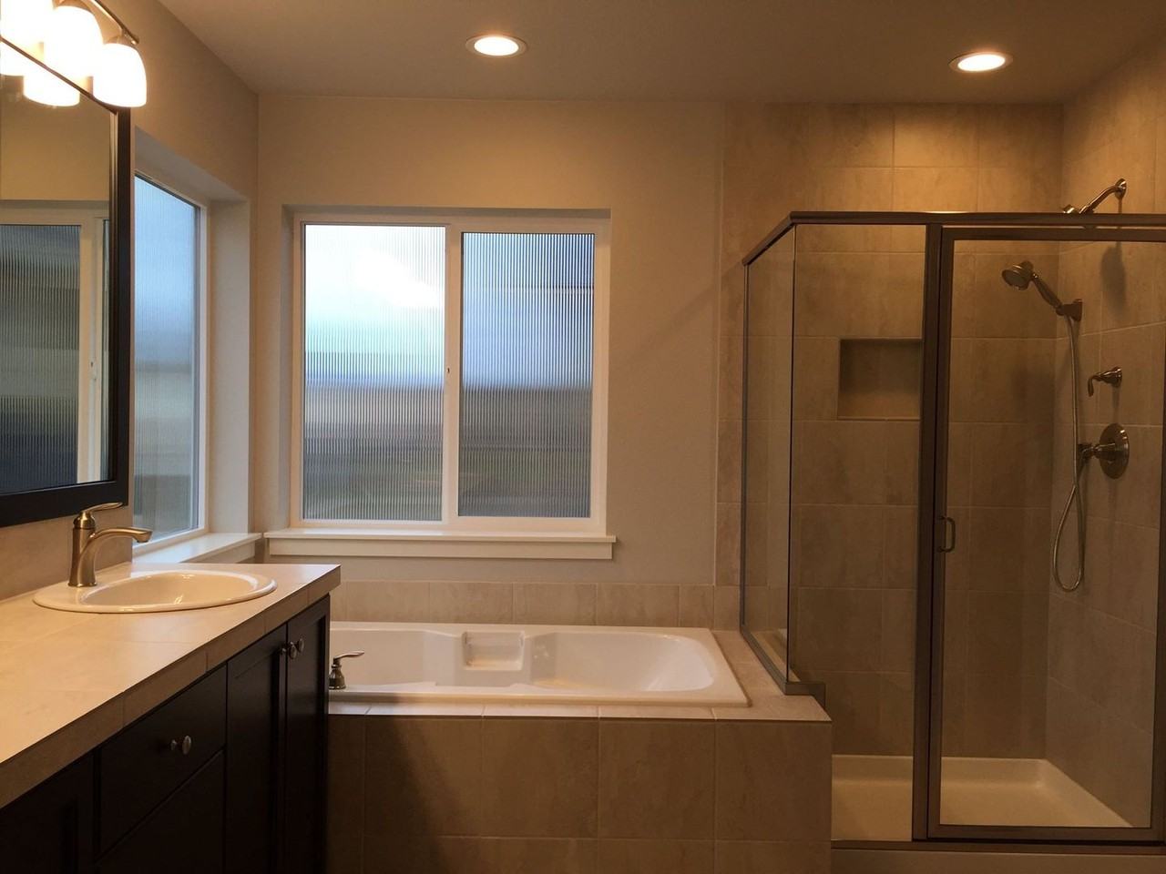 5807 Ne Pohlman Dr - Photo 6 of 12