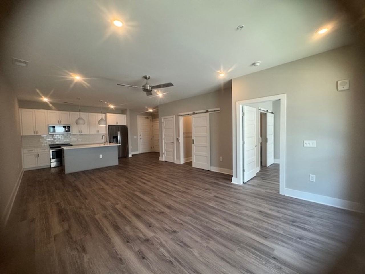 Urban Place - Photo 6 of 28