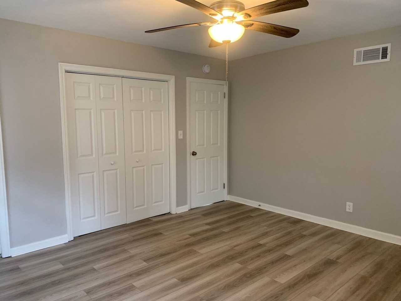 5 Berkley Place - Photo 6 of 15