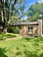 featured image of 30 Field Top Lane