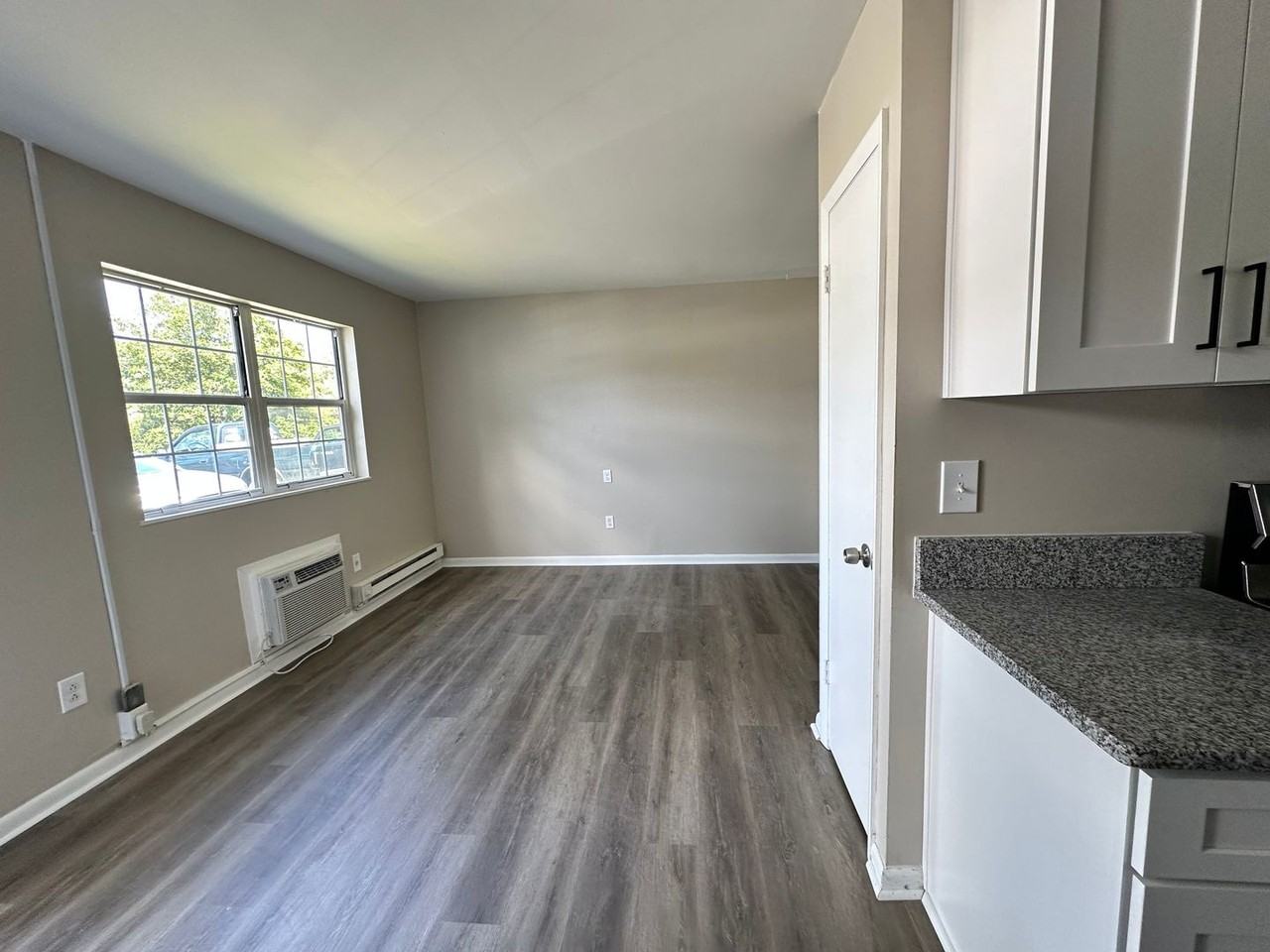 7602 Bellehaven Dr - Photo 2 of 8