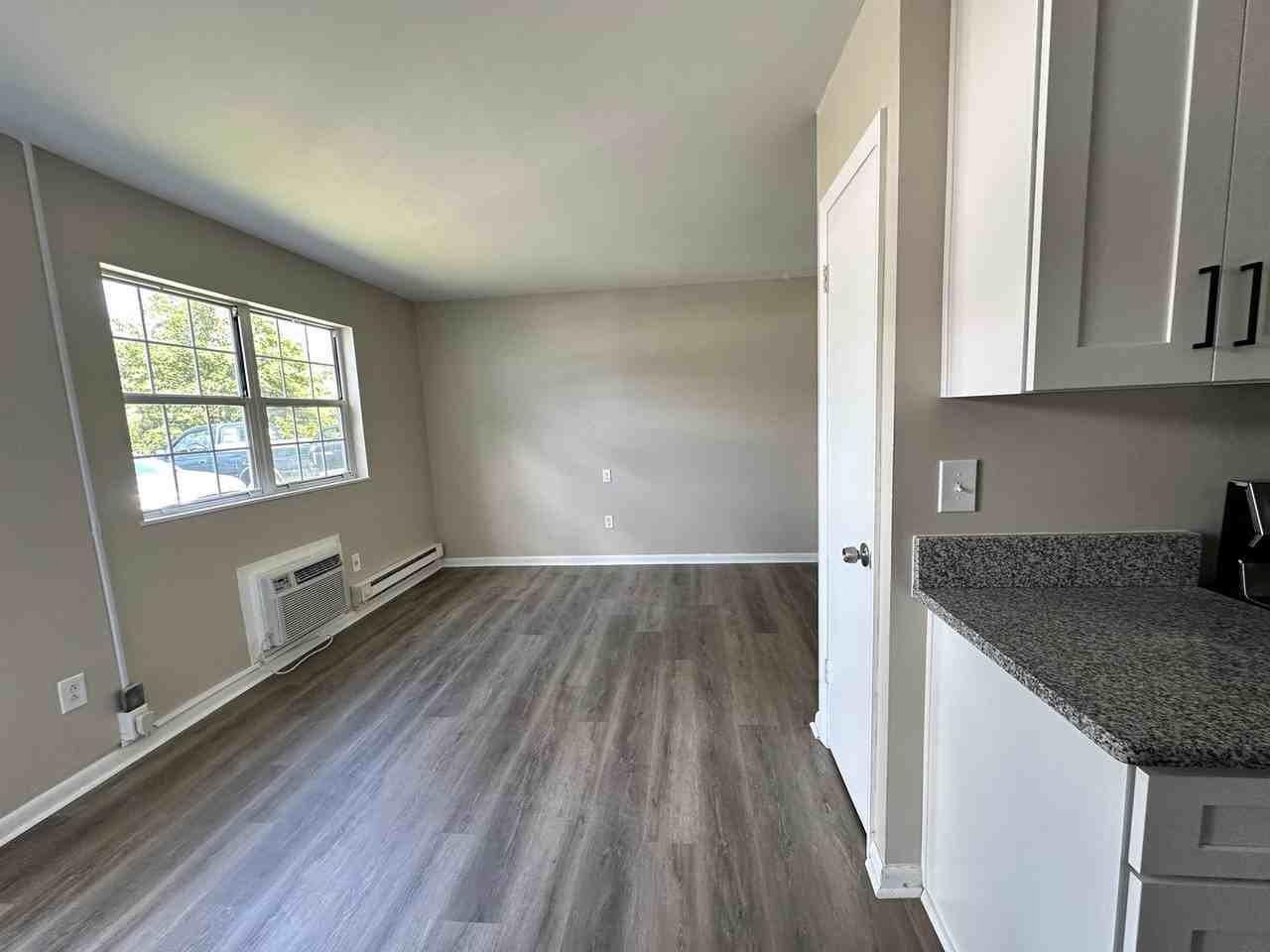 7602 Bellehaven Dr - Photo 3 of 8