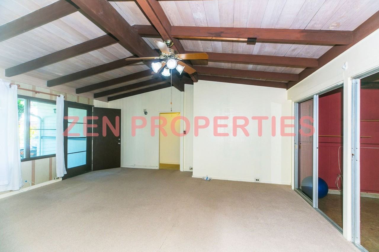 2315 Jennie St - Photo 2 of 50