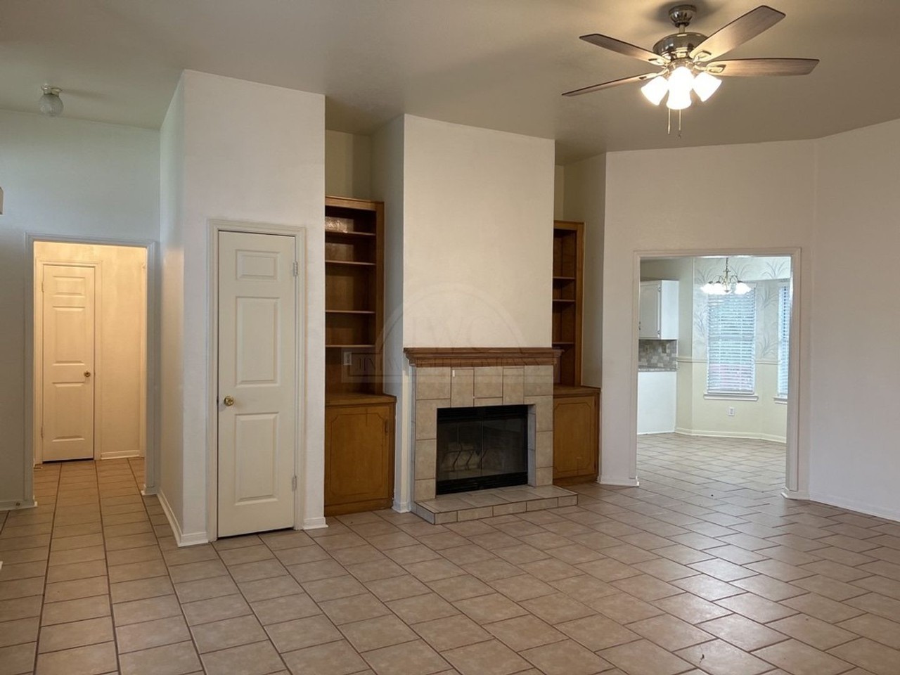 803 Barber Dr - Photo 3 of 25