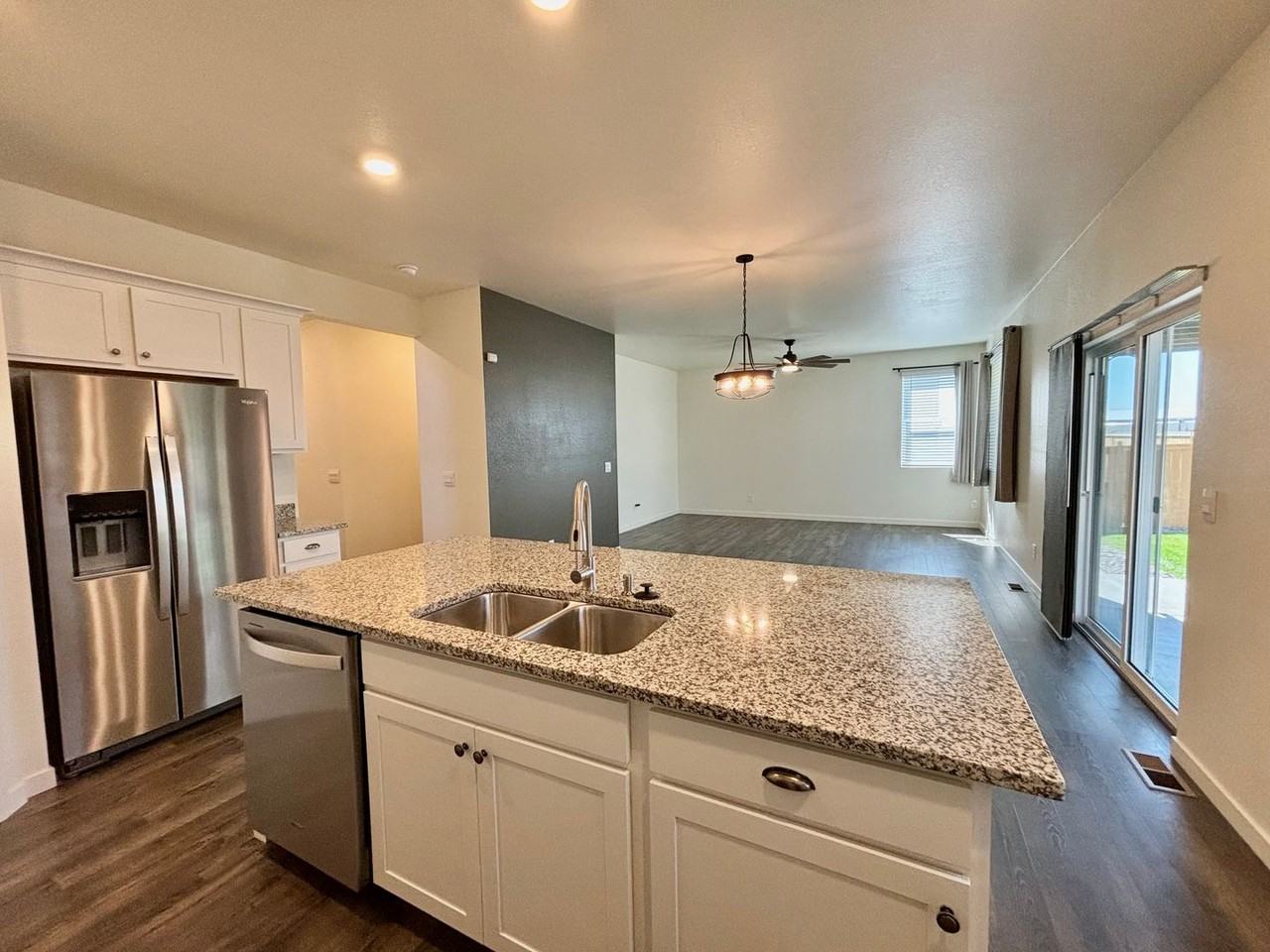 6395 Calla Lilly St - Photo 6 of 31
