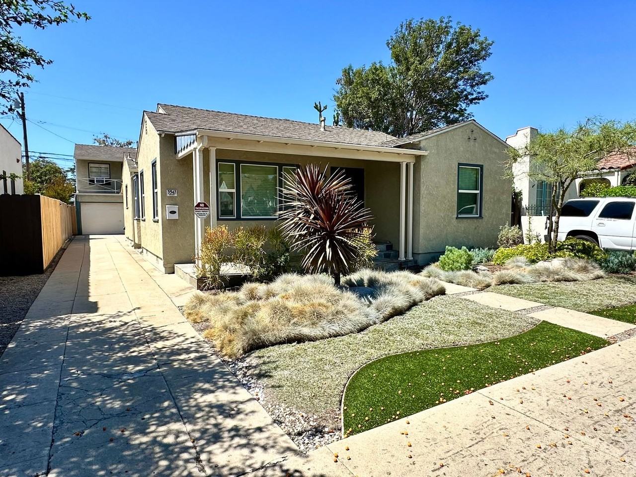 3545 Orange Ave - Photo 2 of 24
