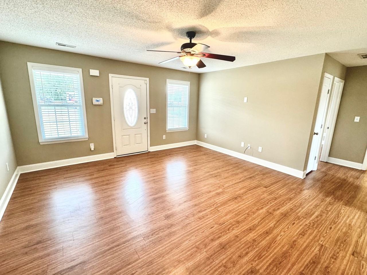 26452 6th St - Photo 2 of 10