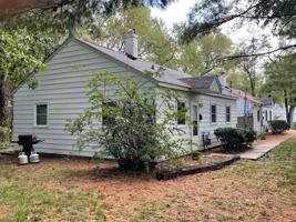 featured image of 940 Rose St