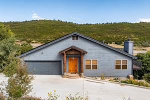 featured image of 115 Crestview Ter