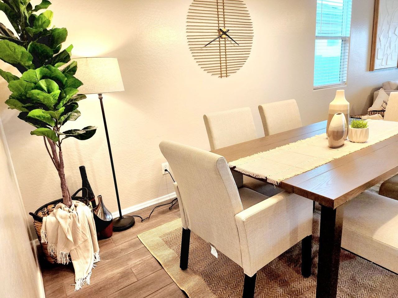 5256 W Leodra Ln - Photo 2 of 33