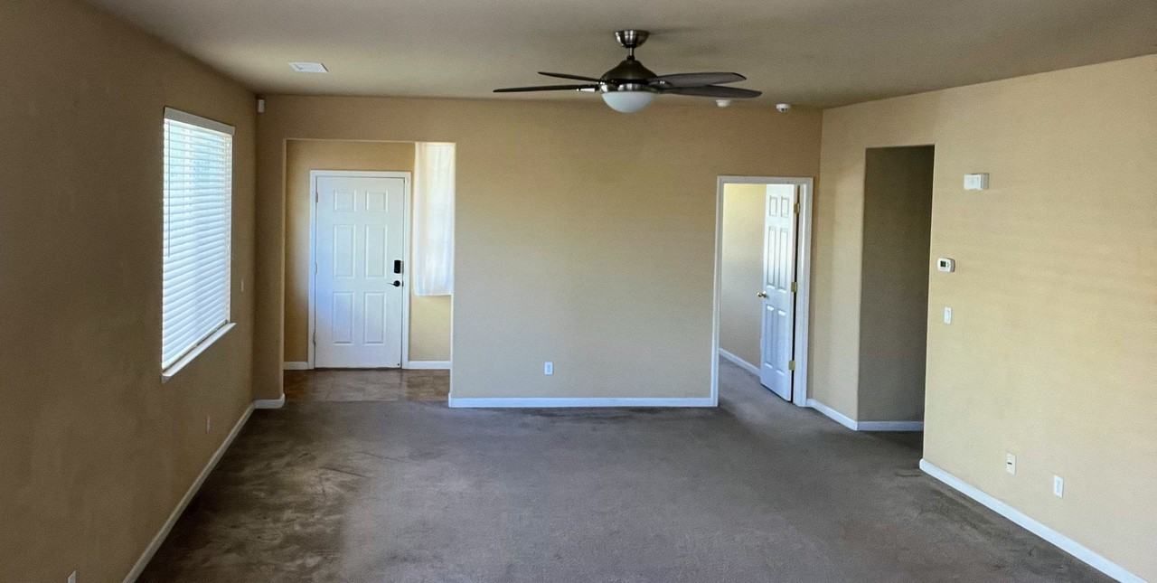 119 Calvert St - Photo 2 of 12