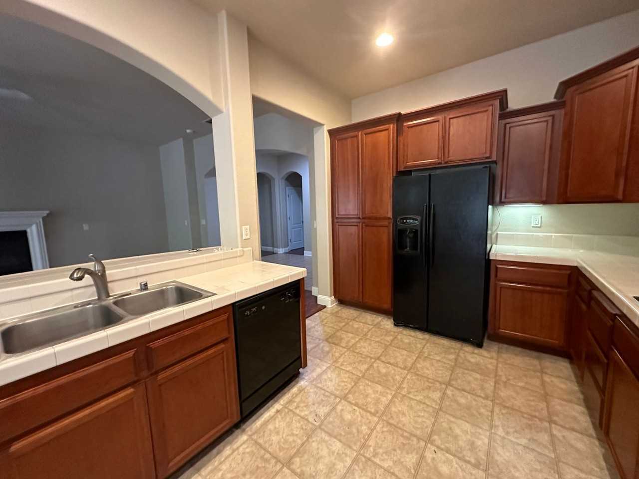 4333 Reveil Ln - Photo 2 of 32