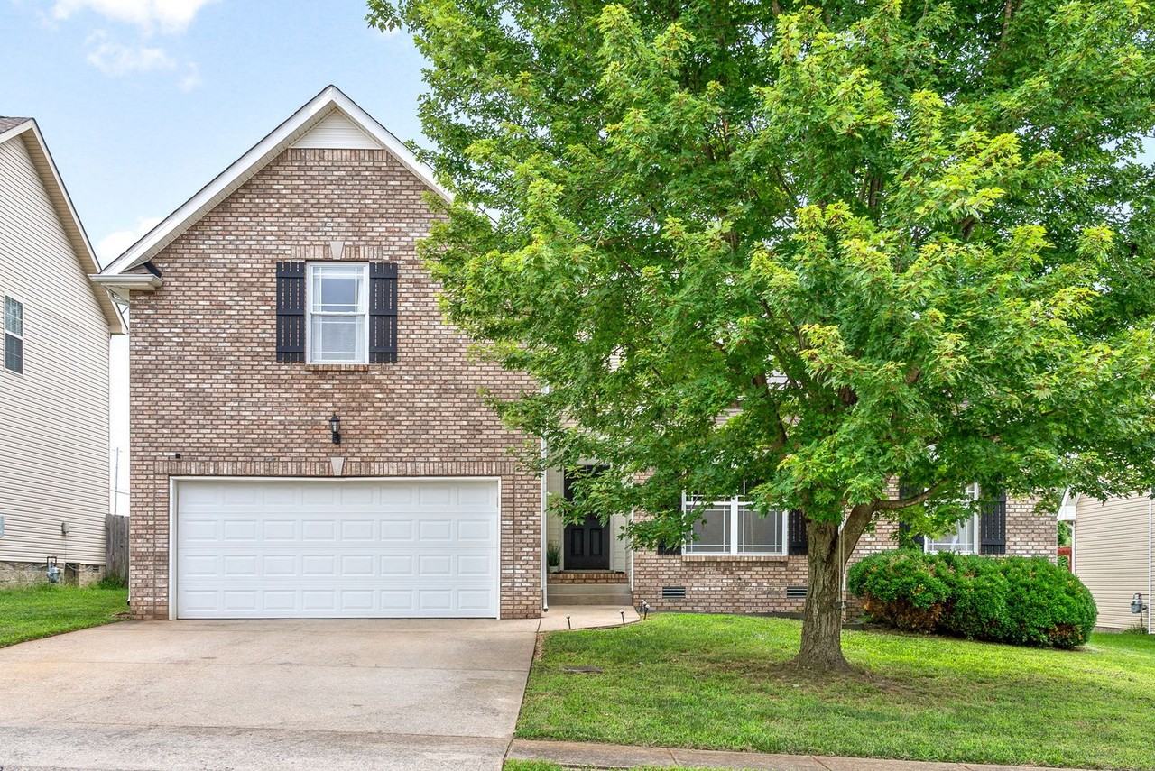 3464 Oak Creek Dr - Photo 2 of 34