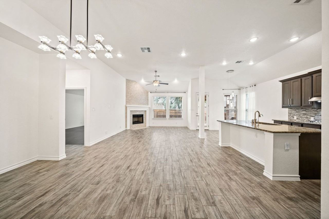 9767 Innes Pl - Photo 4 of 25