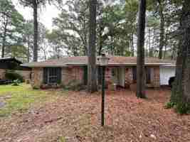 featured image of 226 Country Ln