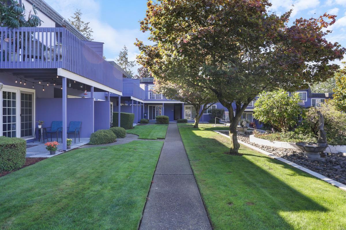 1017 S Pearl St - Photo 7 of 26