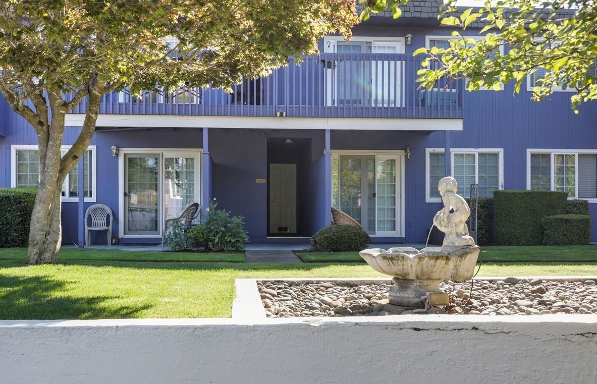 1017 S Pearl St - Photo 6 of 26