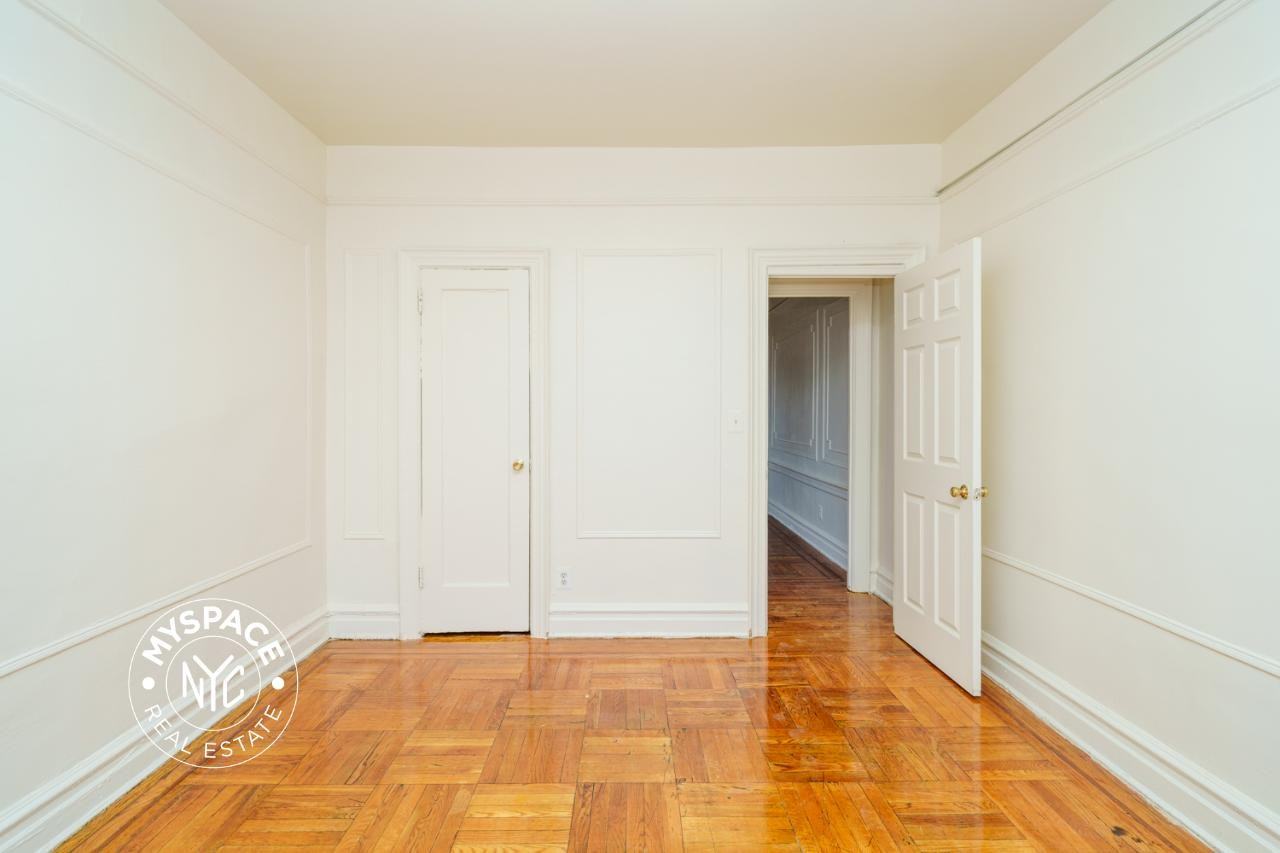 1410 Prospect Pl #B1 - Photo 7 of 10