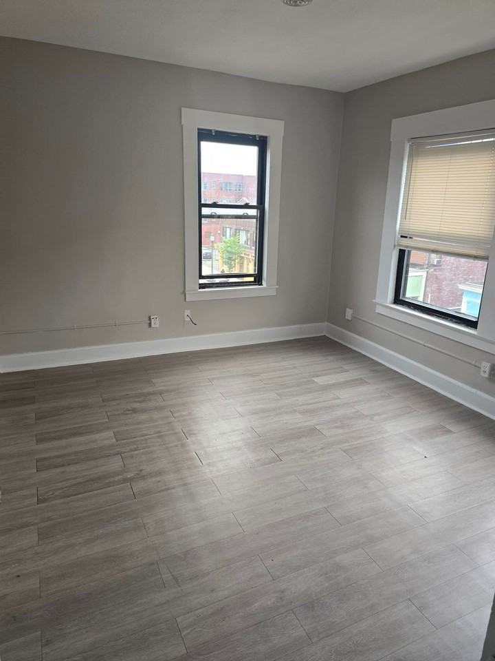 90-100 Park Street - Photo 3 of 13