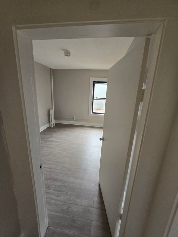 90-100 Park Street - Photo 5 of 13