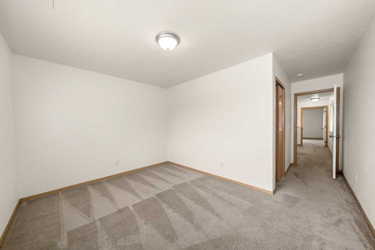 204 E F St #B - Photo 7 of 22