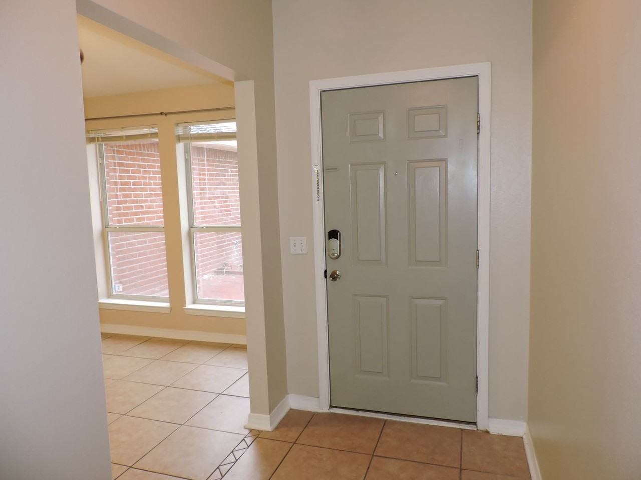 3072 Myrshine Dr - Photo 2 of 36