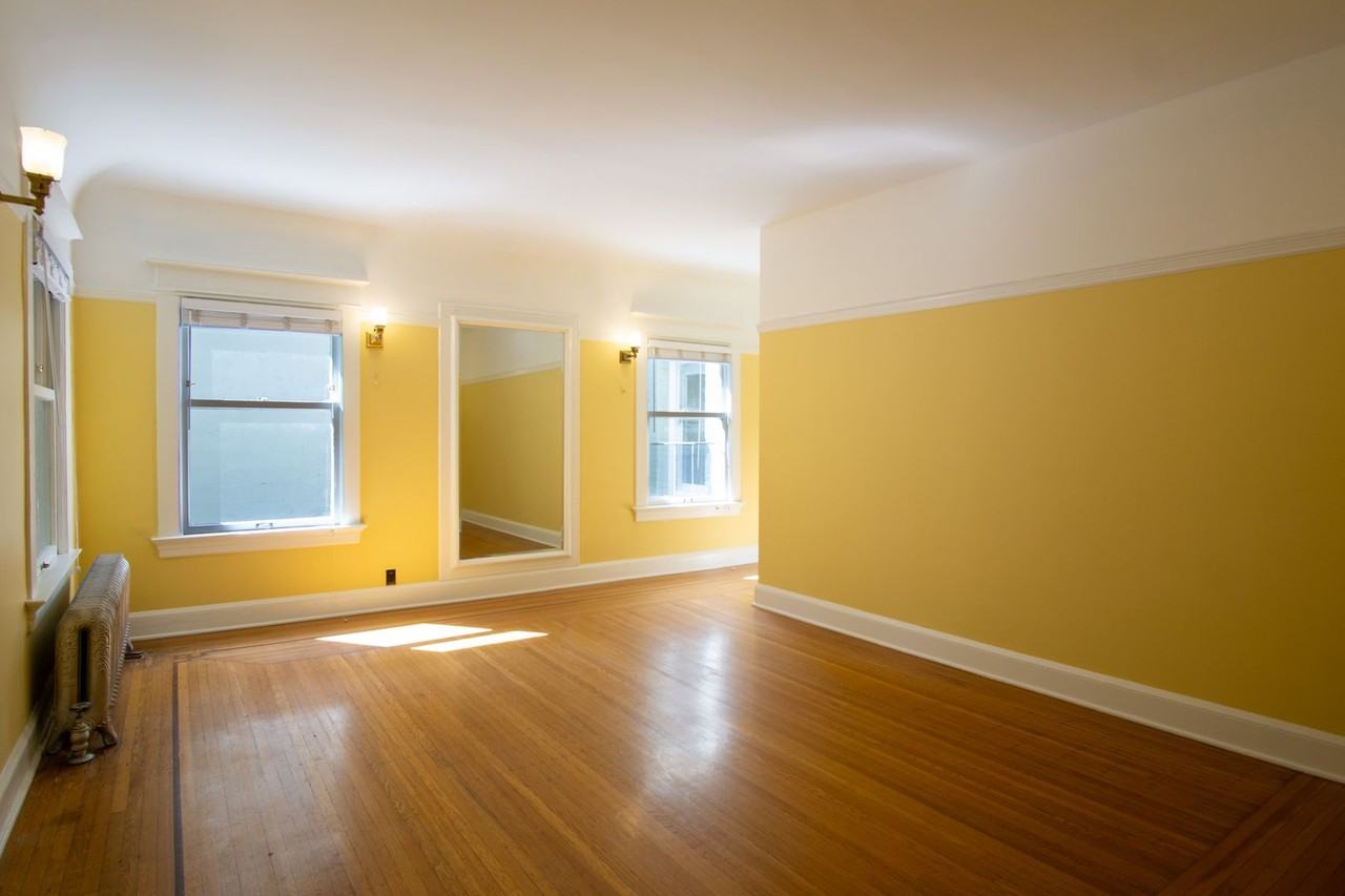 209 Nw 23rd Ave #202 - Photo 4 of 27