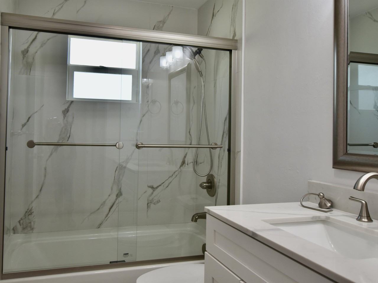 1259 Rordon Ave - Photo 7 of 16