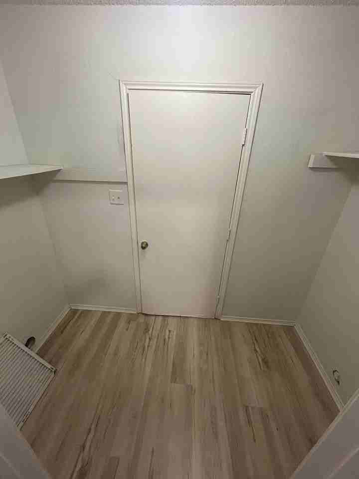 3164 Cross Creek Cir - Photo 3 of 15