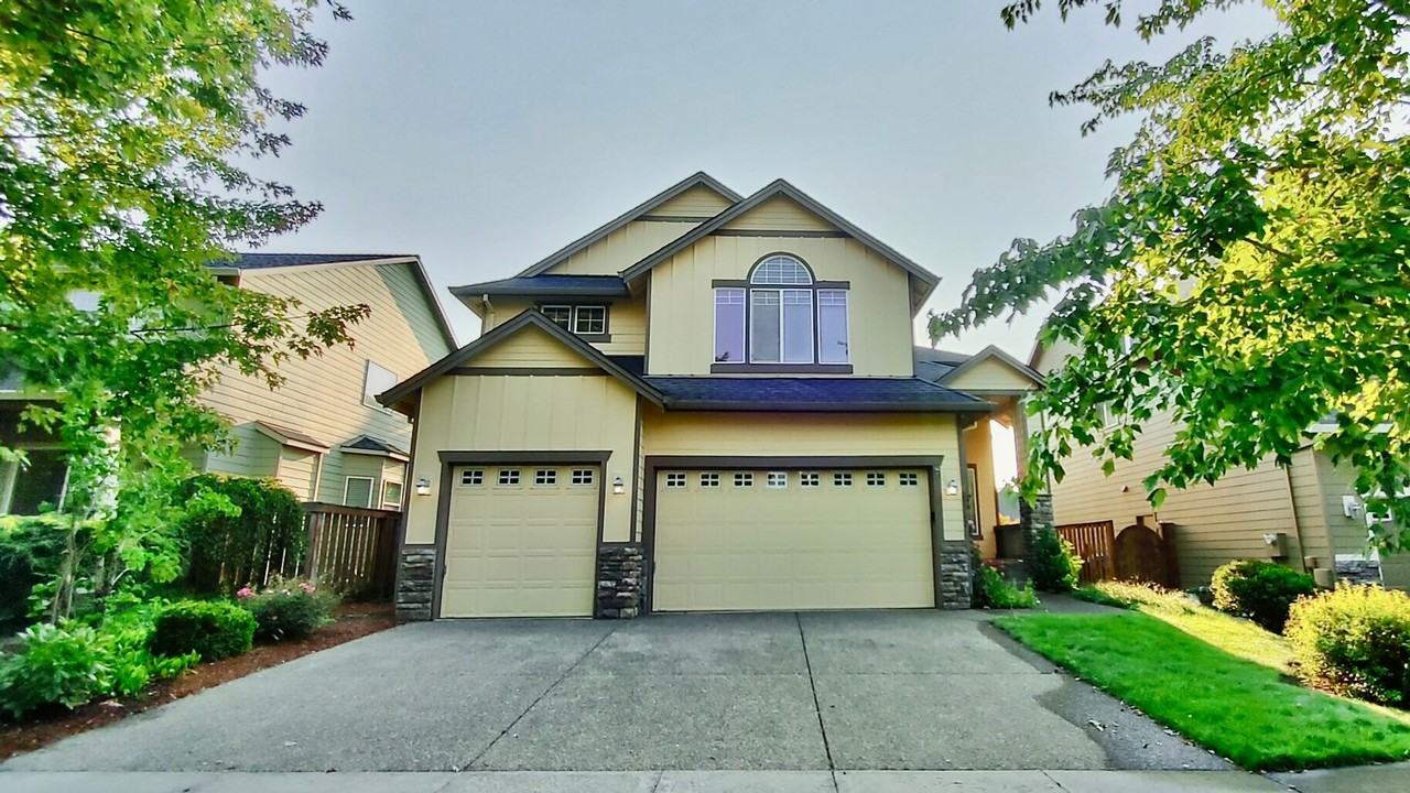 23742 Sw Pinehurst Dr - Photo 2 of 50