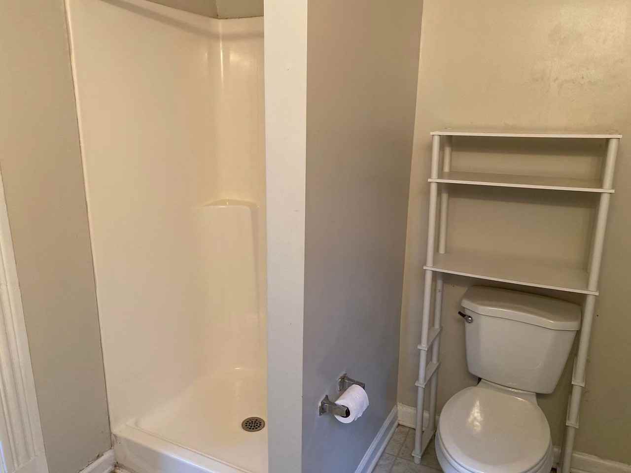 239 Lexington Ave - Photo 7 of 49