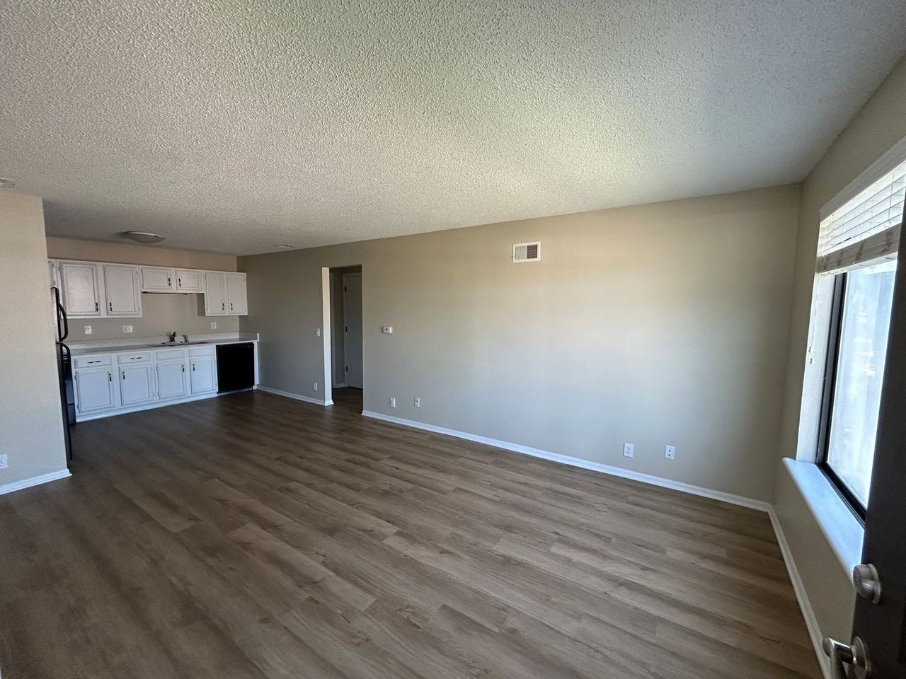 72-04 Mission View - Photo 4 of 19