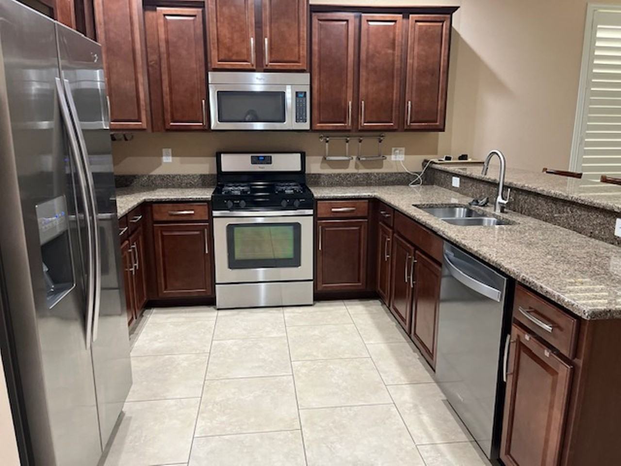 17000 W Mohave St - Photo 3 of 27
