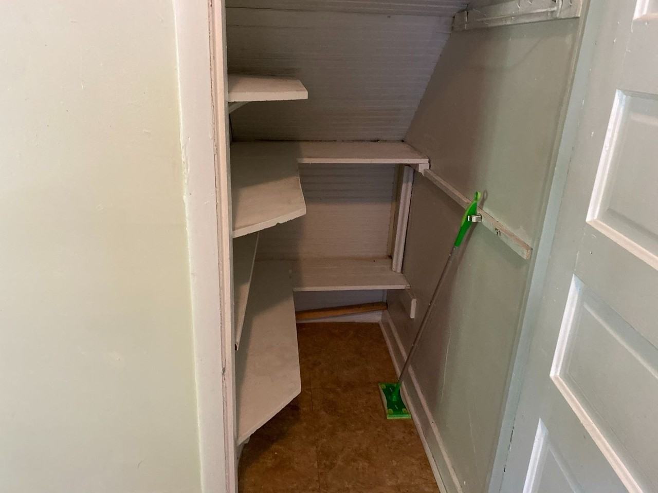 339 Park Ave - Photo 6 of 50