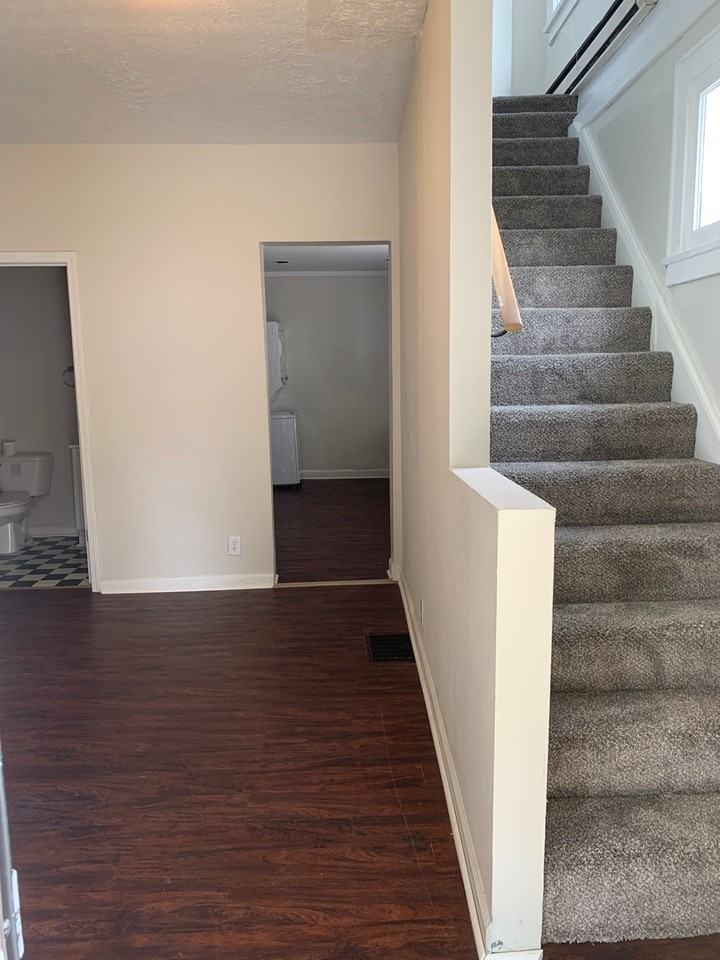 536A Euclid Ave - Photo 3 of 50