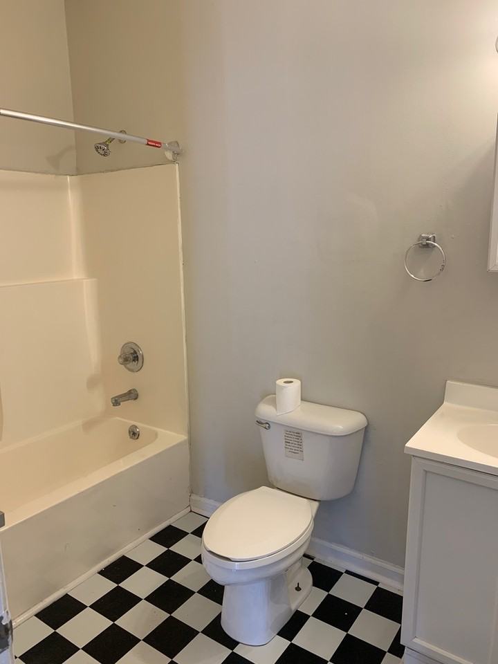 536A Euclid Ave - Photo 5 of 50