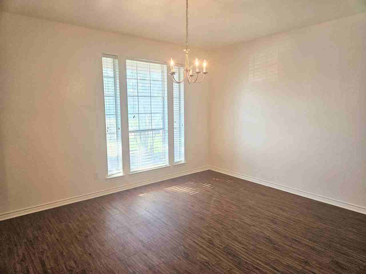 4260 Sweet Clover Ln - Photo 3 of 26