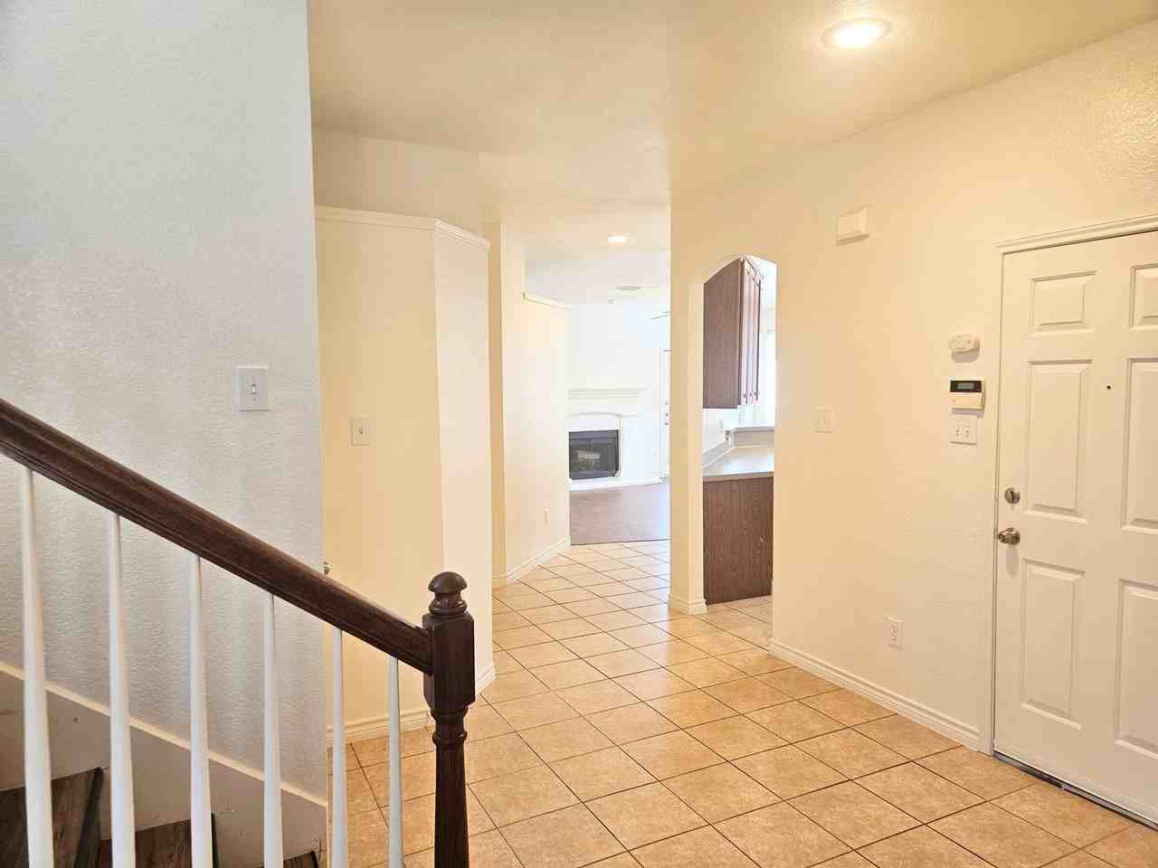 4260 Sweet Clover Ln - Photo 4 of 26