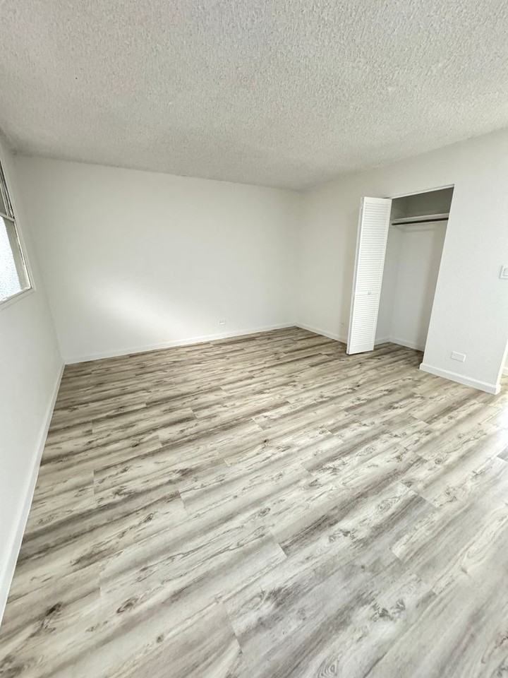 1911 Kalākaua Avenue #305 - Photo 2 of 24