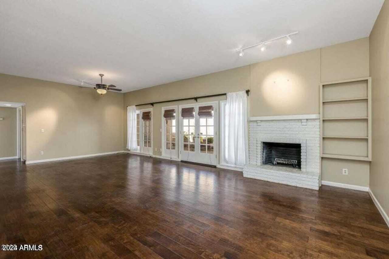 7230 E Arlington Rd - Photo 3 of 26