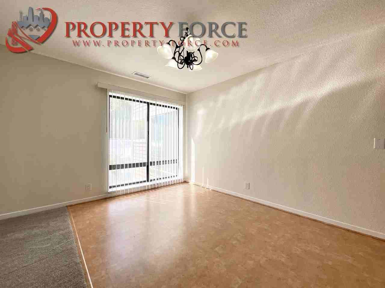 414 Laurel Ave - Photo 6 of 32