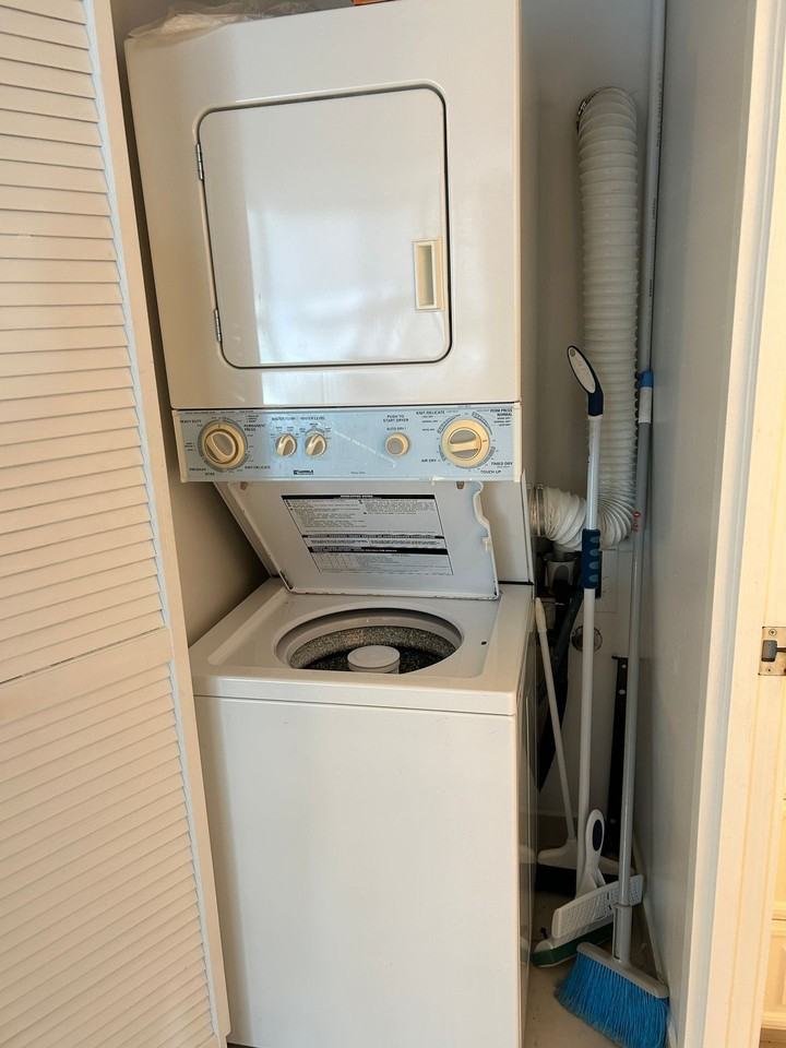 475 Atkinson Dr #601 - Photo 5 of 27