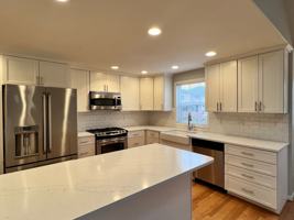 featured image of 5749 Northeast Harvest Street