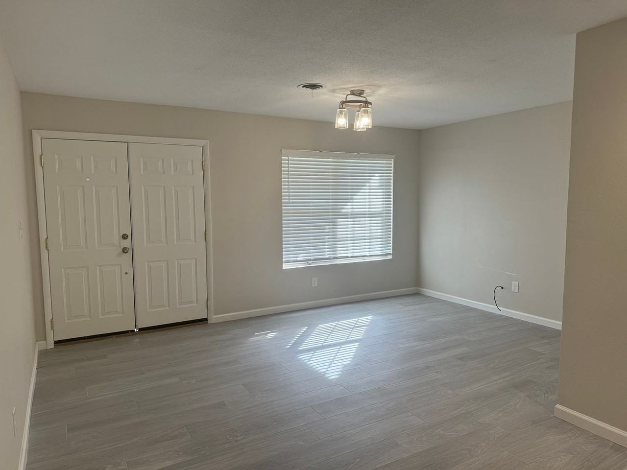 3080 Whistler Dr - Photo 2 of 24